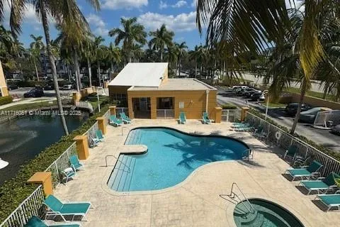 1450 SE 3rd Ave # 302, Dania Beach FL 33004