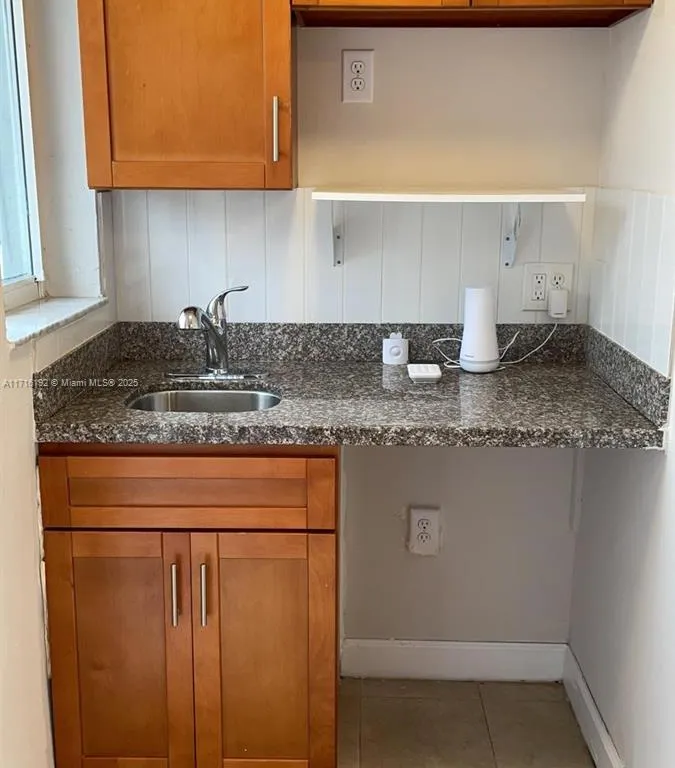 7561 Venetian St # 4, Miramar FL 33023