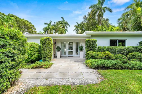 203 Ridgewood Rd, Coral Gables FL 33133