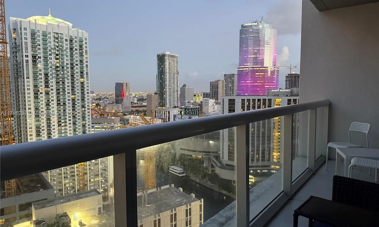 485 Brickell Ave # 2606, Miami FL 33131