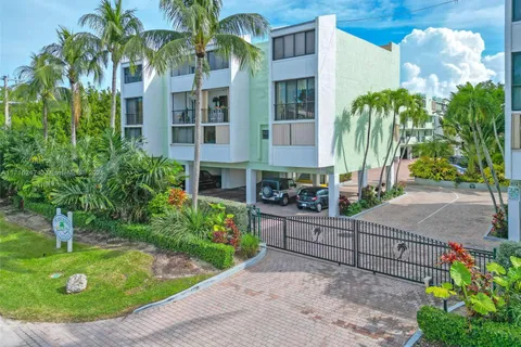 87465 Old Hwy # 102, Islamorada FL 33036