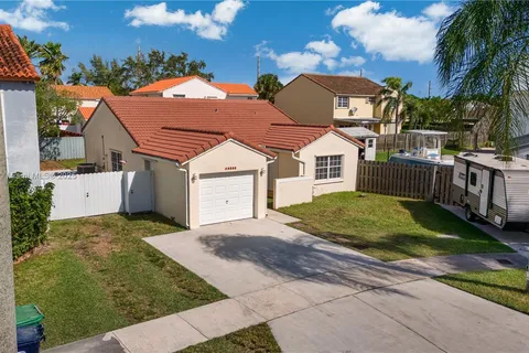 12229 SW 250th St, Homestead FL 33032