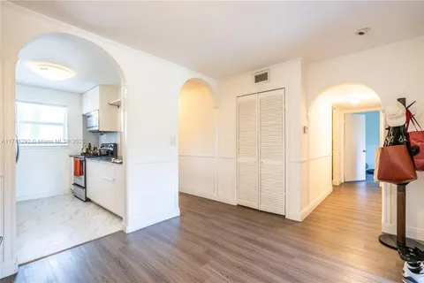 1840 Jefferson Ave # 302, Miami Beach FL 33139