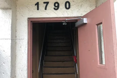 1790 NW 55th Ave # 102, Lauderhill FL 33313