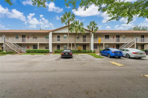 8850 Royal Palm Blvd # 6, Coral Springs FL 33065