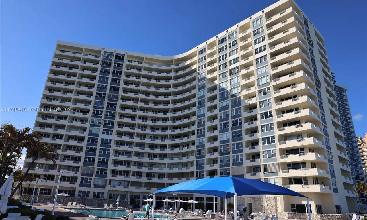 3180 S Ocean Dr # 1101, Hallandale Beach FL 33009