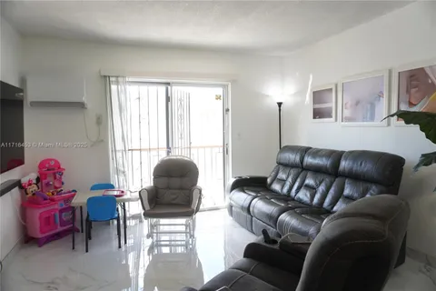 47 NW 47th Ave # 11, Miami FL 33126