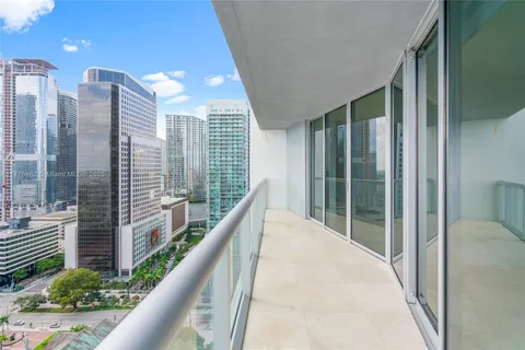 495 Brickell Ave # 2709, Miami FL 33131