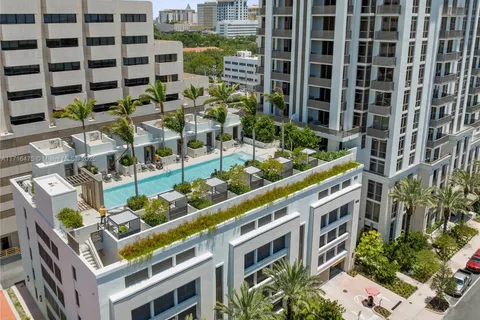 515 Valencia Ave # 303, Coral Gables FL 33134