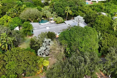 6065 SW 133rd St, Pinecrest FL 33156