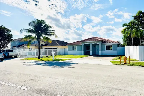 28324 SW 133rd Ave, Homestead FL 33033