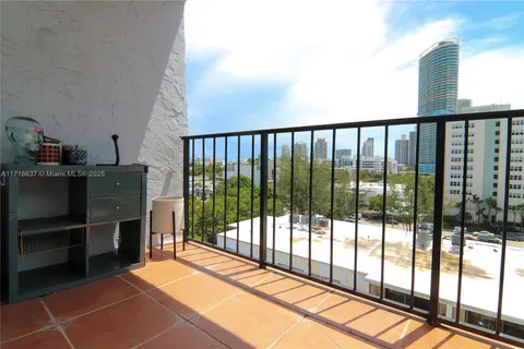 899 West Ave # 8D, Miami Beach FL 33139