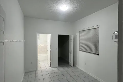 267 E 3rd St # 207, Hialeah FL 33010