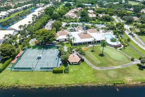 5121 Oak Hill Ln # 426, Delray Beach FL 33484