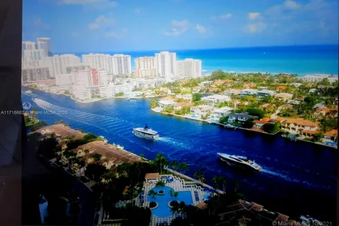 21050 Point Pl # 2001, Aventura FL 33180