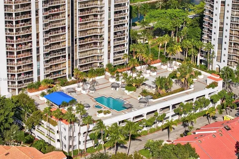 3598 Yacht Club Dr # 1901, Aventura FL 33180