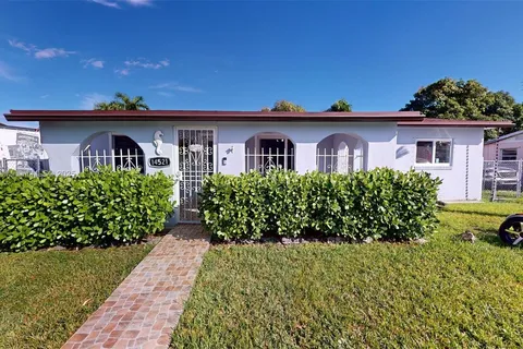 14521 SW 105th Ave, Miami FL 33176