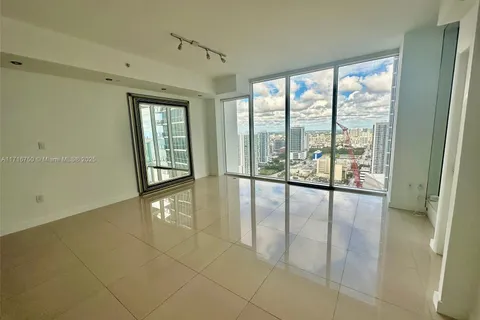 1040 Biscayne Blvd # 3505, Miami FL 33132