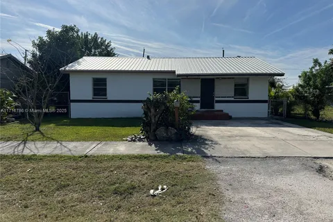 430 E TRINIDAD AVE, Clewiston FL 33440