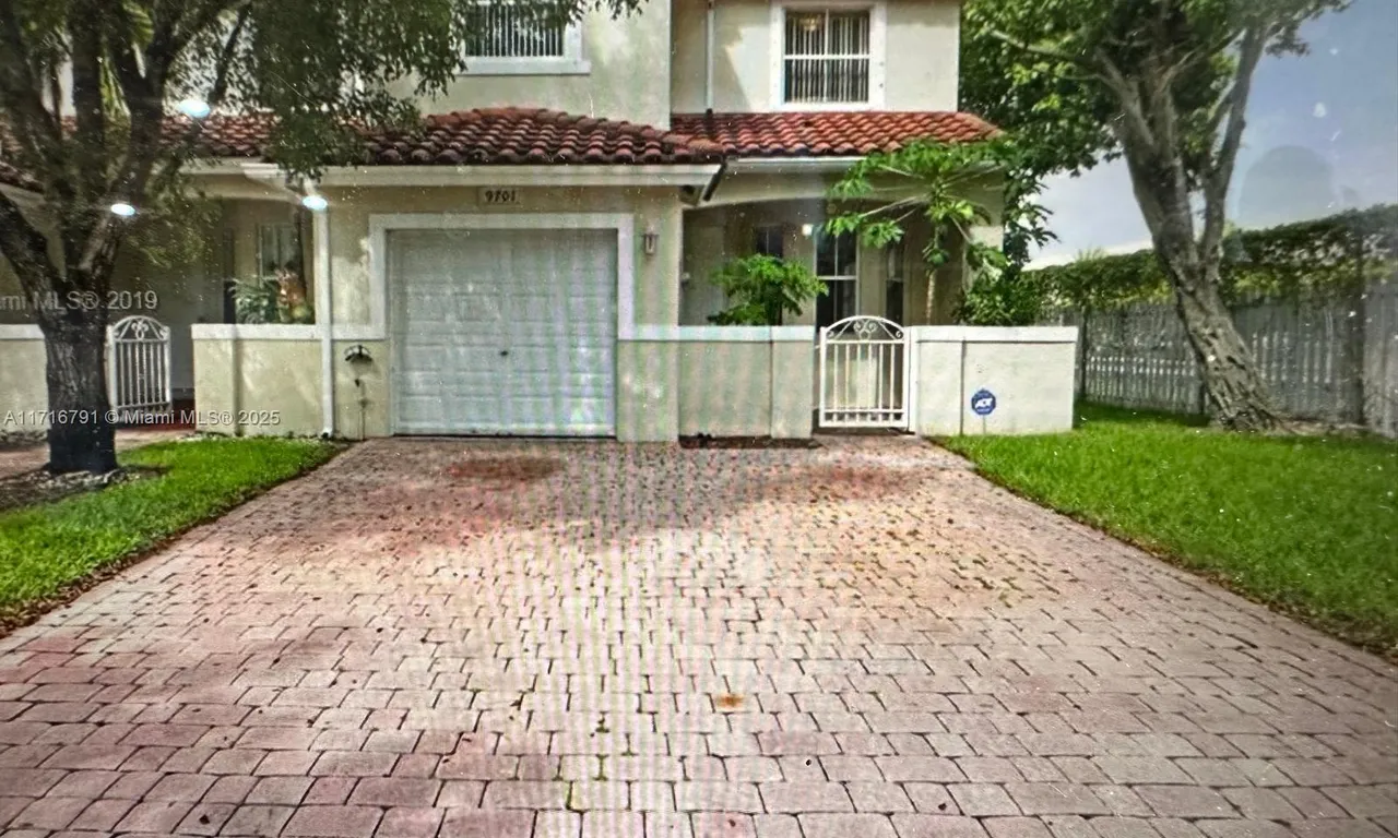 9701 NW 45th Ln # 9701, Doral FL 33178