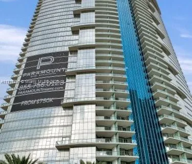 851 NE 1st Ave # 2107, Miami FL 33132