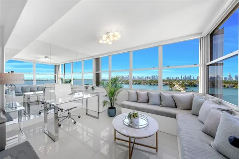 3 Island Ave # 10D, Miami Beach FL 33139