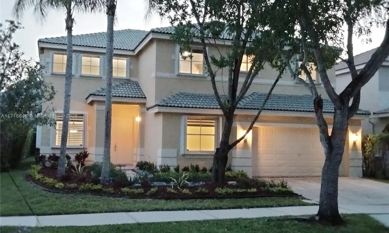 1249 Allamanda Way, Weston FL 33327