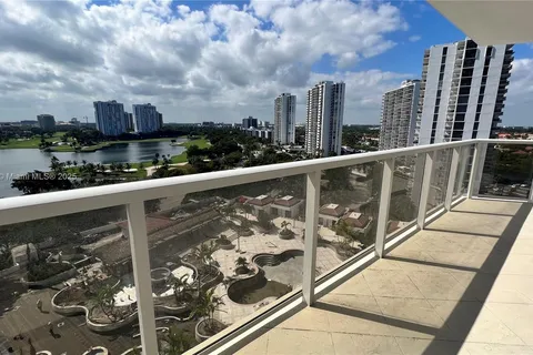 20281 E Country Club Dr # 1009, Miami FL 33180