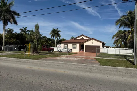 18575 SW 216th St, Miami FL 33170