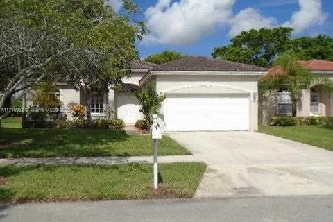 540 SE 23rd Ln, Homestead FL 33033