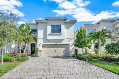 1541 Trailhead Ter, Hollywood FL 33021