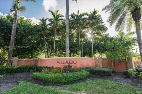 4702 SW 160th Ave # 332, Miramar FL 33027