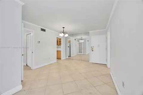 1205 Mariposa Ave # 418, Coral Gables FL 33146