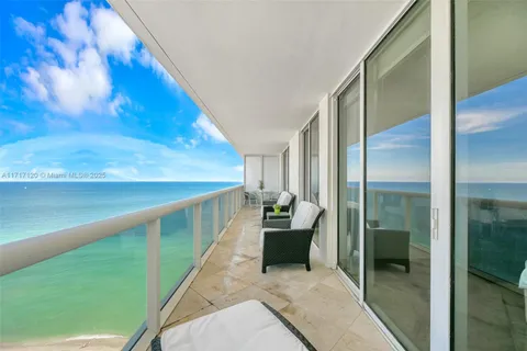 1830 S Ocean Dr # 2911, Hallandale Beach FL 33009