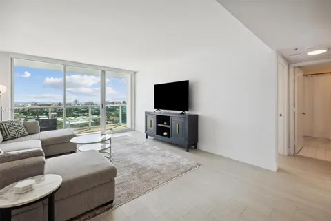 650 WEST AV # 1406, Miami Beach FL 33139