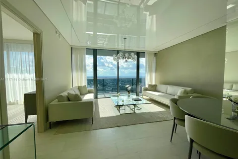 1000 Brickell Plaza # 4410, Miami FL 33131