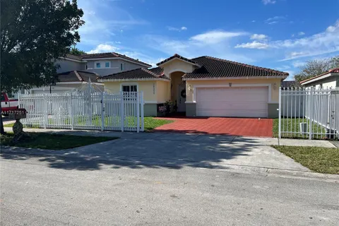 28344 SW 133rd Ave, Homestead FL 33033