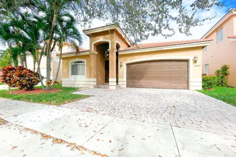 13025 SW 54th Ct, Miramar FL 33027