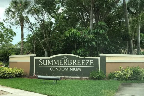 9999 Summerbreeze Dr # 222, Sunrise FL 33322