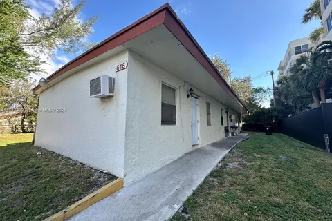 616 NW 4th Ave, Fort Lauderdale FL 33311