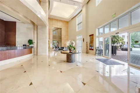 19400 Turnberry Way # 321, Aventura FL 33180