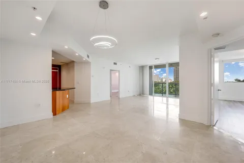 19400 Turnberry Way # 321, Aventura FL 33180