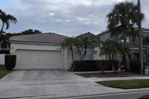 15750 NW 16th Ct, Pembroke Pines FL 33028