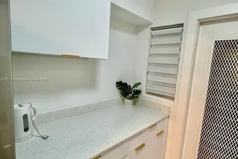 761 Euclid Ave # 8, Miami Beach FL 33139