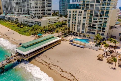 16699 Collins Ave # 2407, Sunny Isles Beach FL 33160