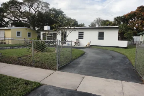 1413 NW 10th Pl, Fort Lauderdale FL 33311