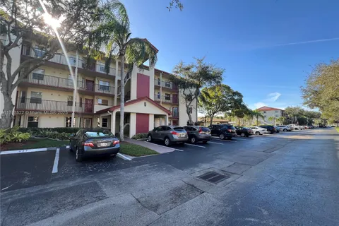 1100 SW 128th Ter # 111U, Pembroke Pines FL 33027