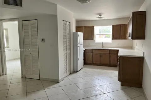 181 NW 47th Ave # 10, Miami FL 33126