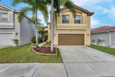 17331 SW 18th St, Miramar FL 33029