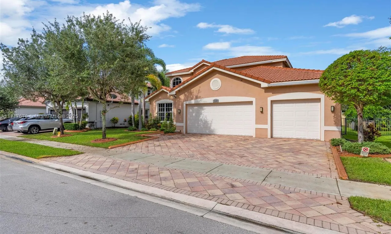 4528 SW 183rd, Miramar FL 33029